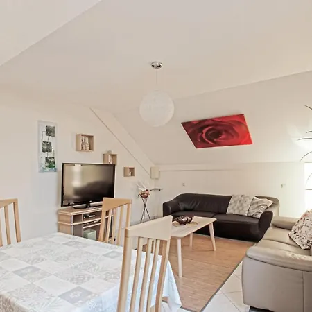 2 Bedroom Amazing In Erpeldange-remich Appartement Erpeldange-lez-Bous