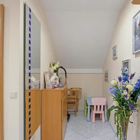 Appartement 2 Bedroom Amazing In Erpeldange-remich *